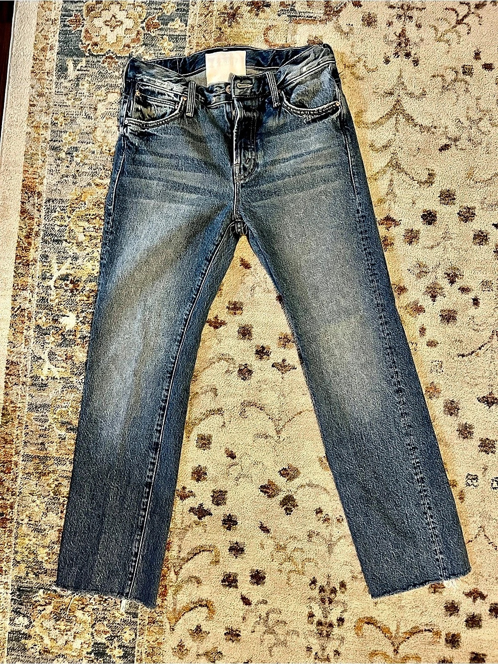 MOTHER The Scrapper Cuff Ankle Fray Straight Leg Jeans